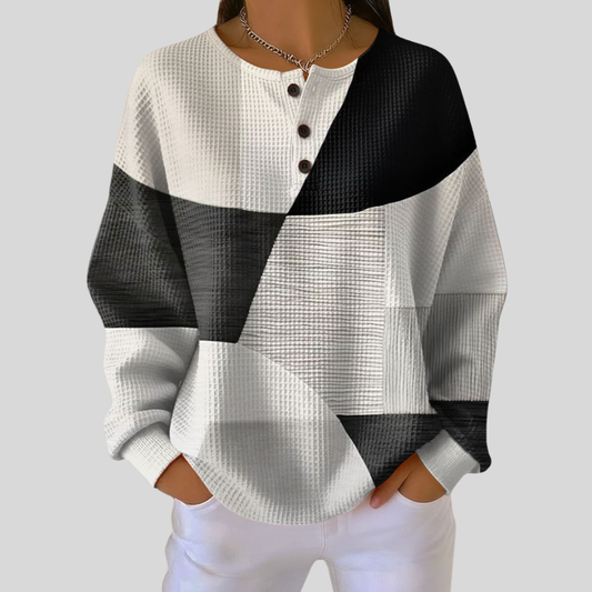 Almira™ | Sudadera Henley en Punto Gofrado