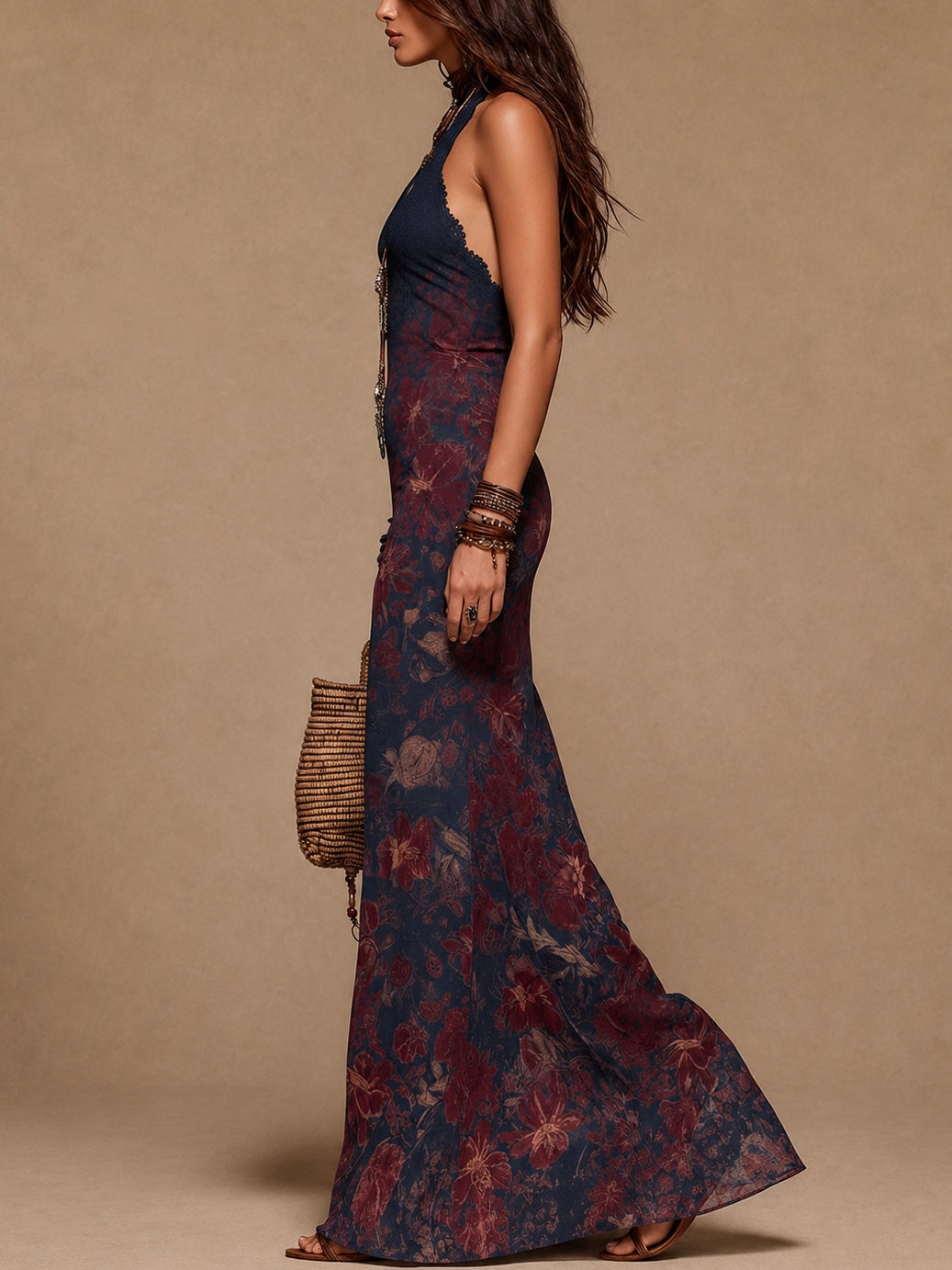 Lía - Vestido largo floral de encaje y silueta sirena