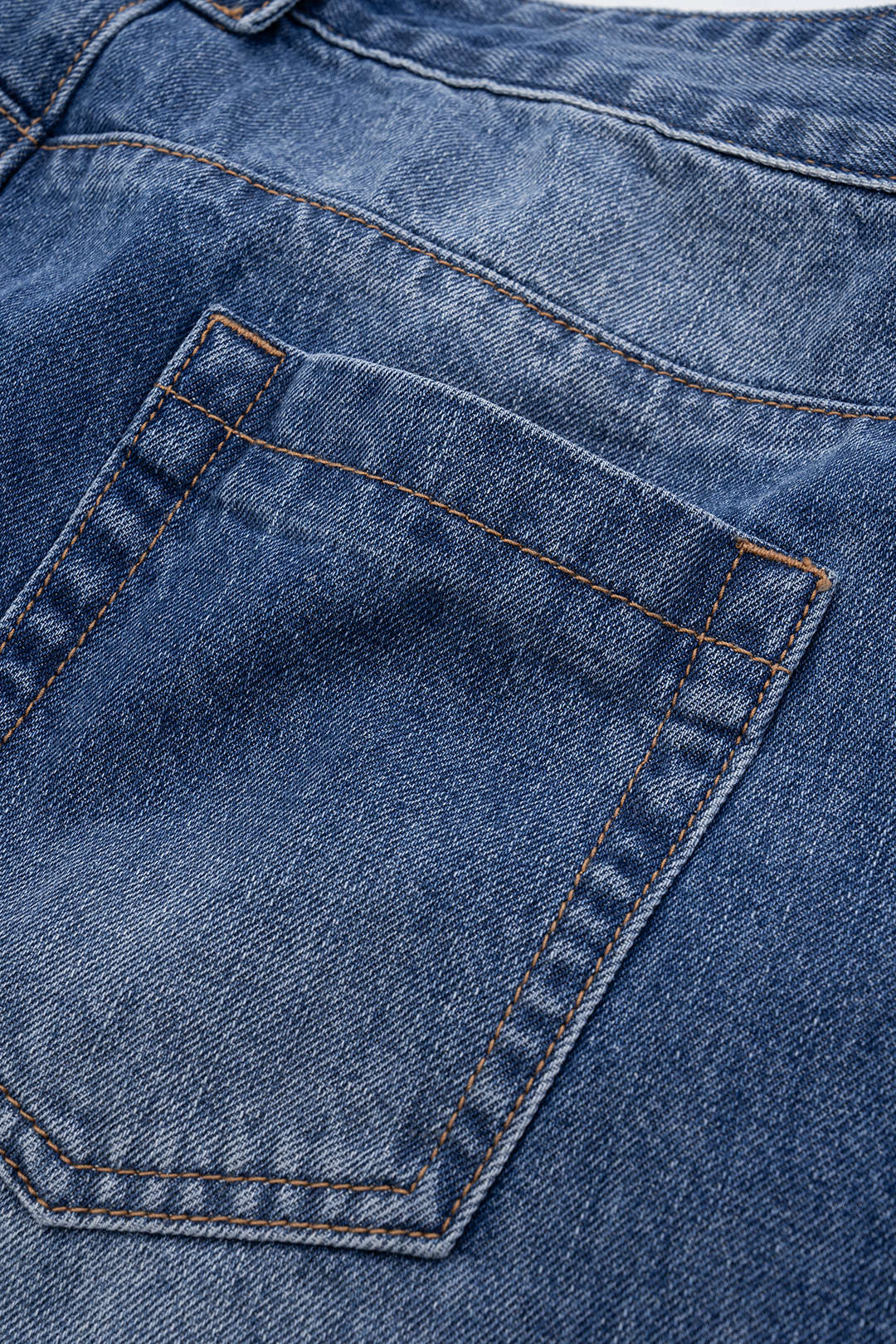Marina™ | Jeans pour femme à taille haute et jambes évasées