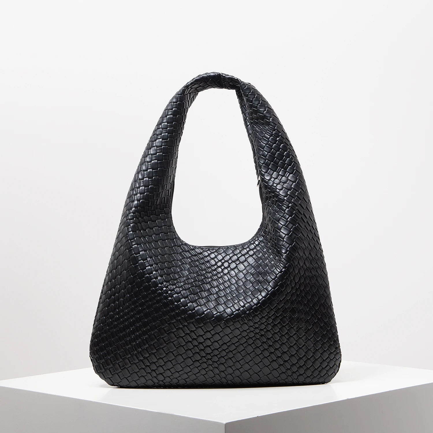 Margaux™ | Sac Demi-Lune Tressé Vintage