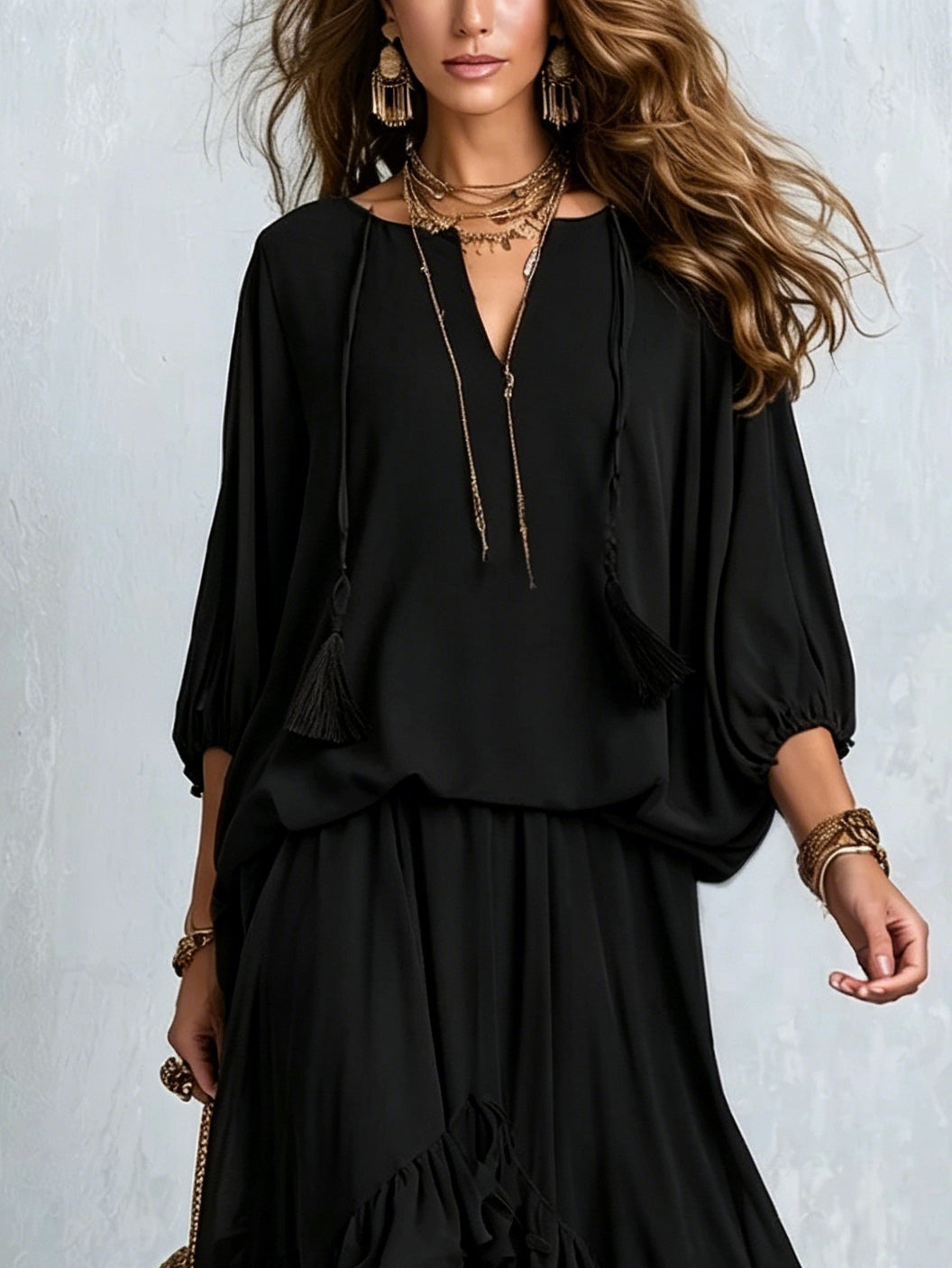 Elvira | Conjunto Top en Gasa Negro con Escote en V y Flecos con Falda de Volantes en Capas