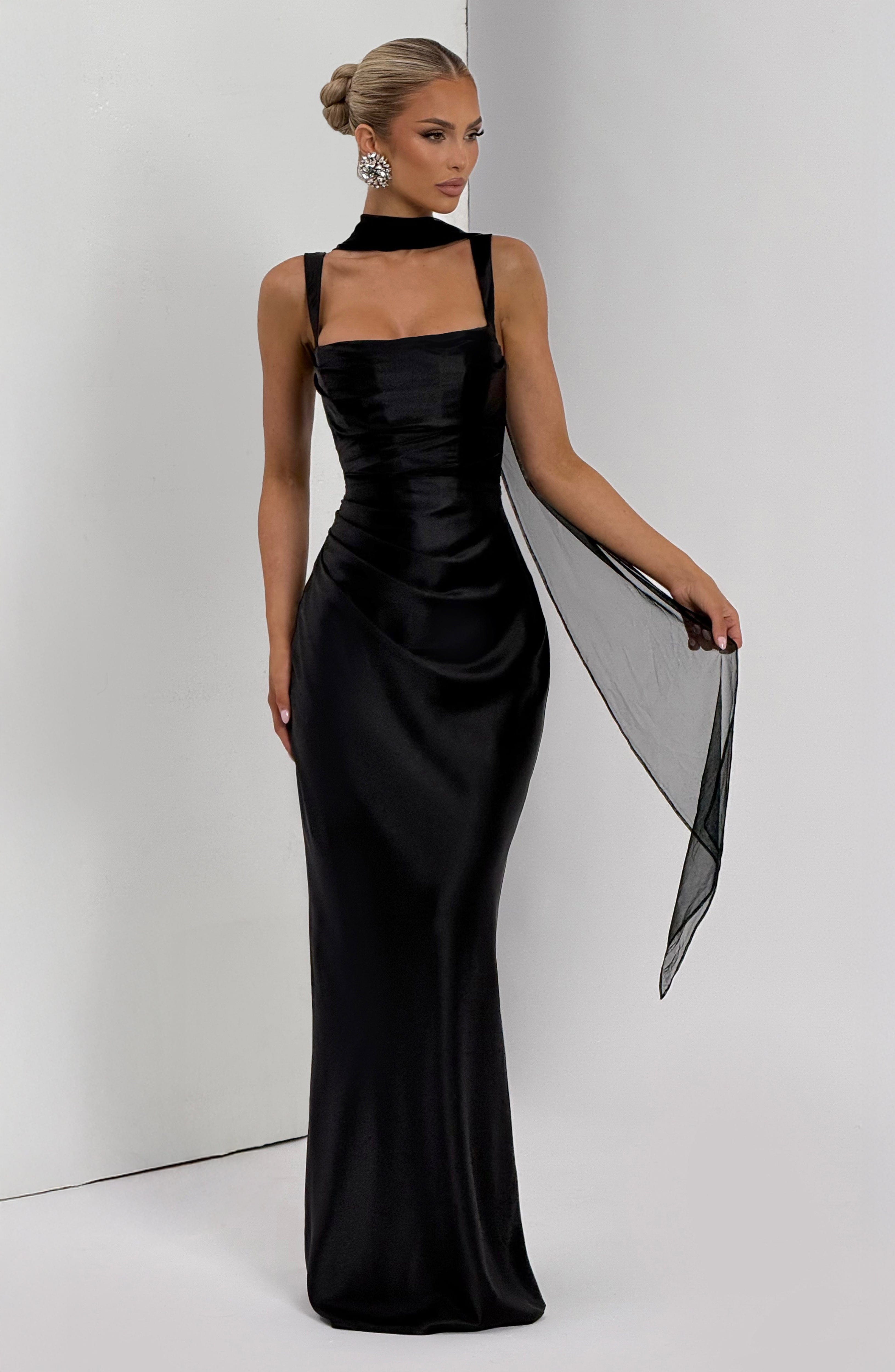 Mariela™ | Robe satinée de luxe avec plis asymétriques