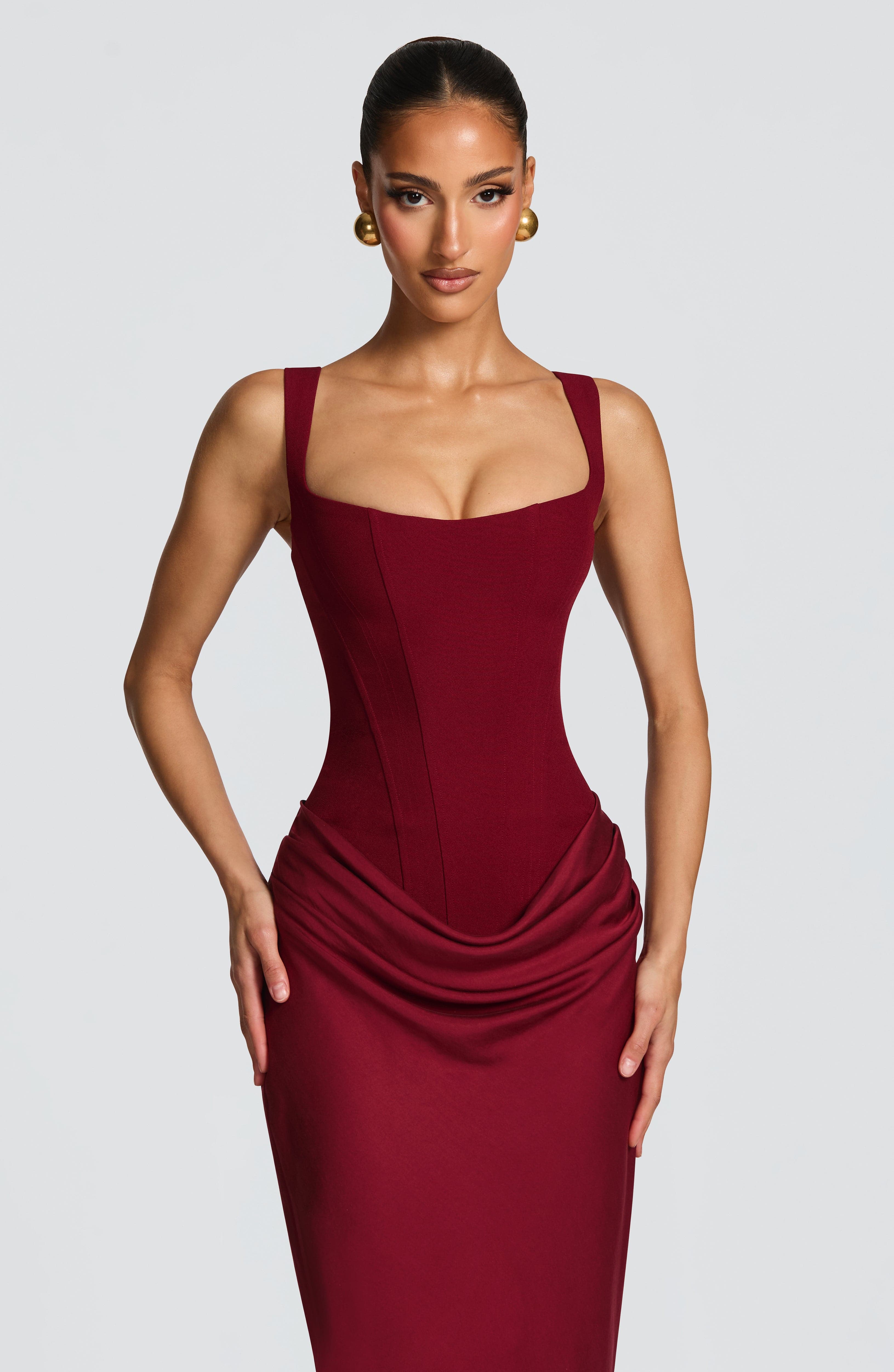 Elisa™ | Robe premium structurée à jupe satinée