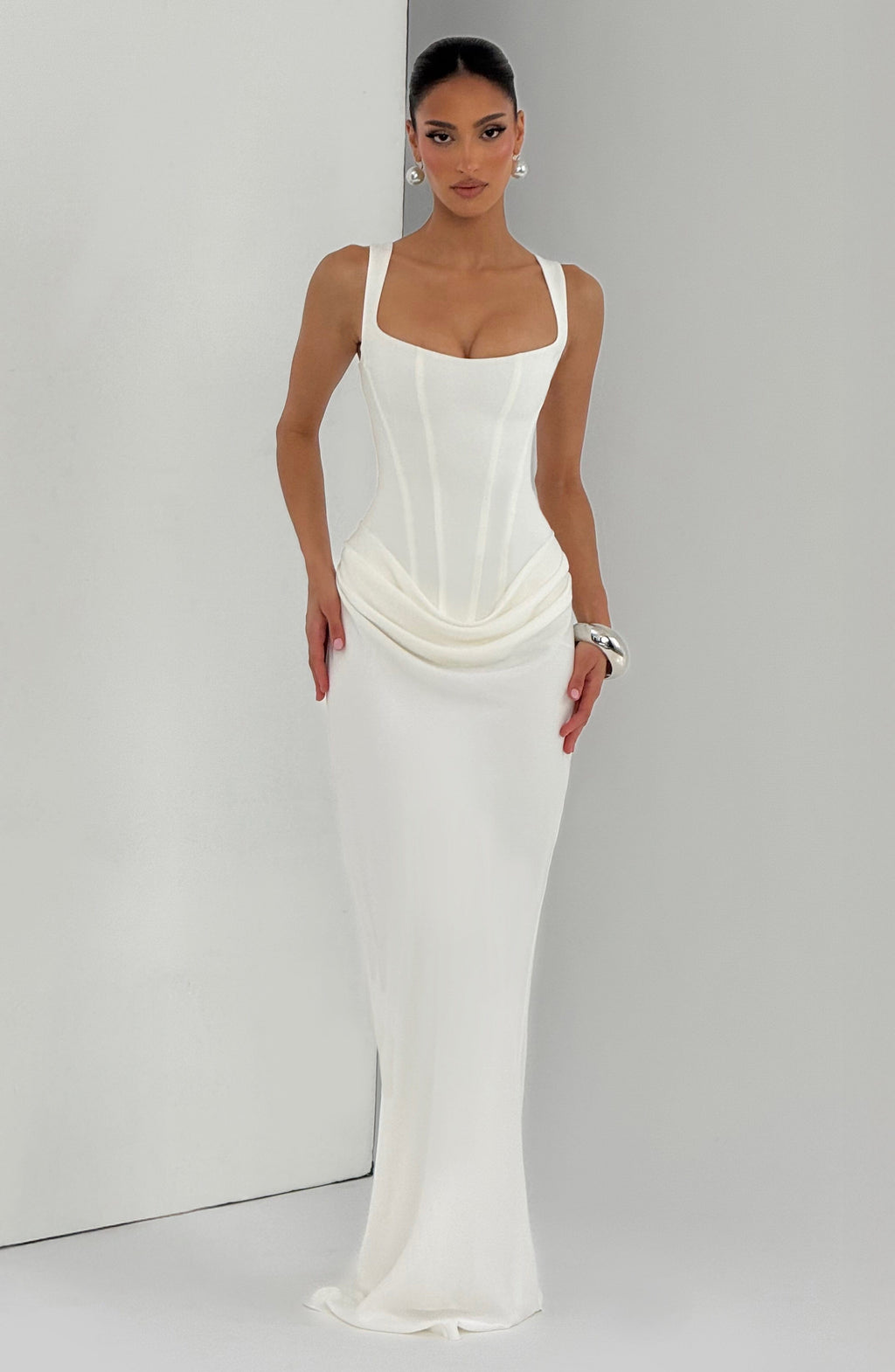 Elisa™ | Robe premium structurée à jupe satinée