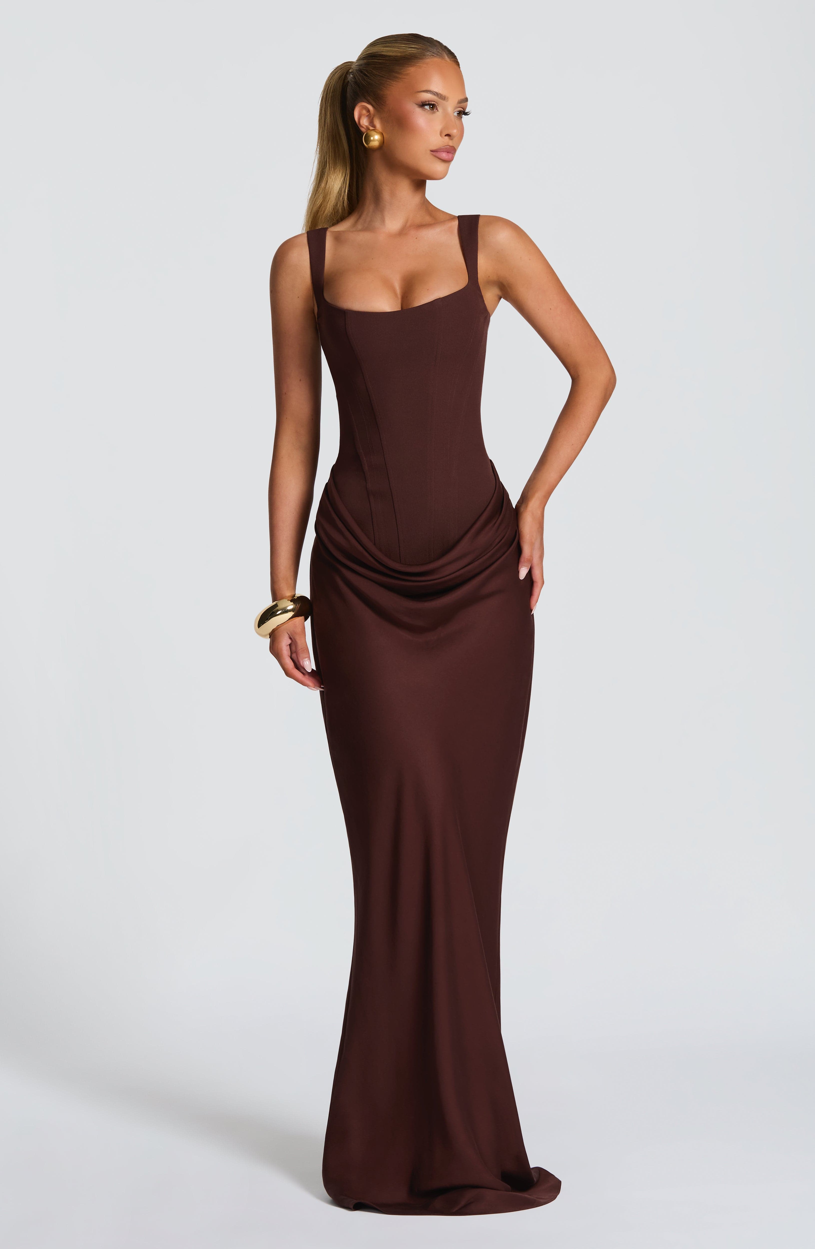 Elisa™ | Robe premium structurée à jupe satinée