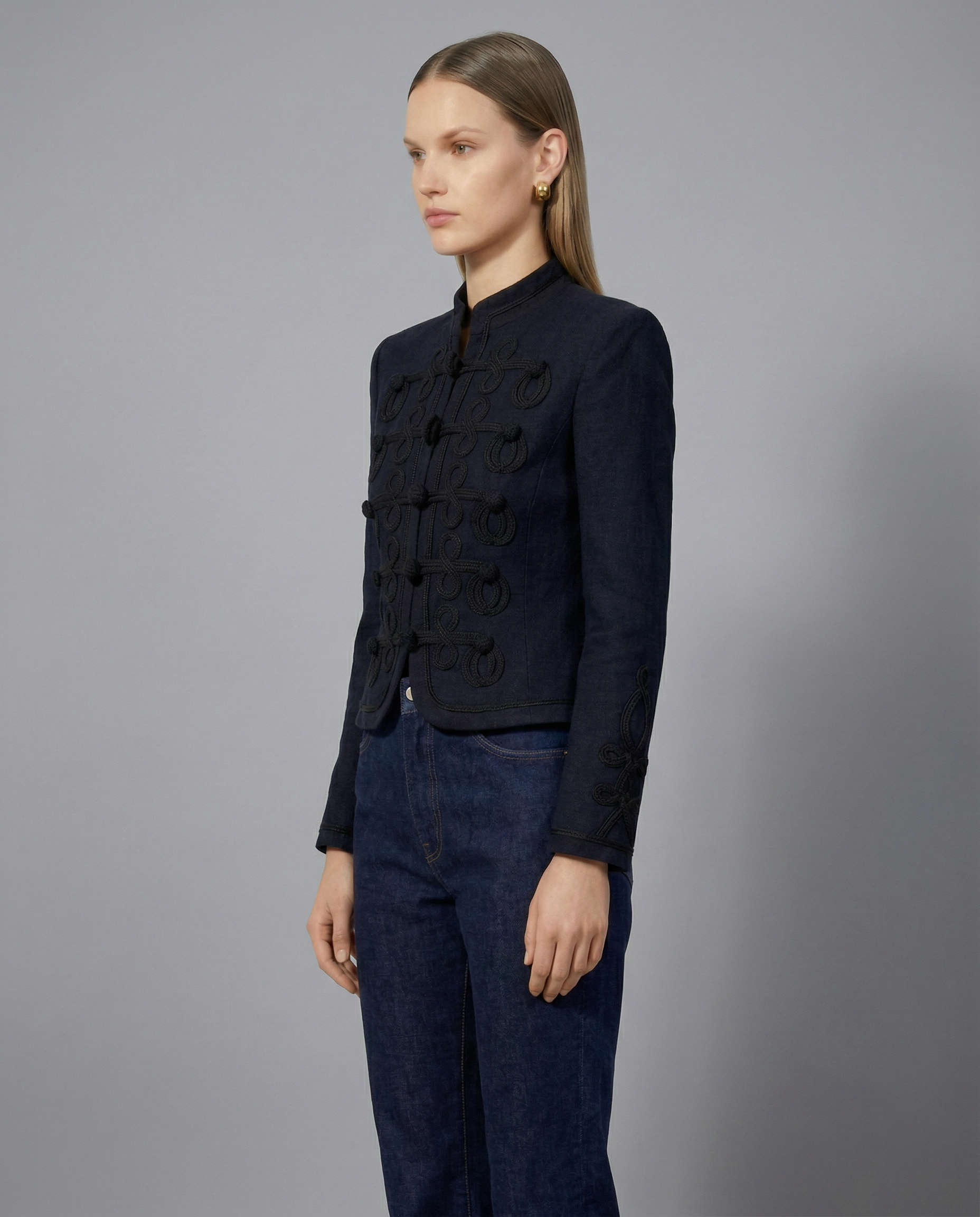 Elena™ | VESTE