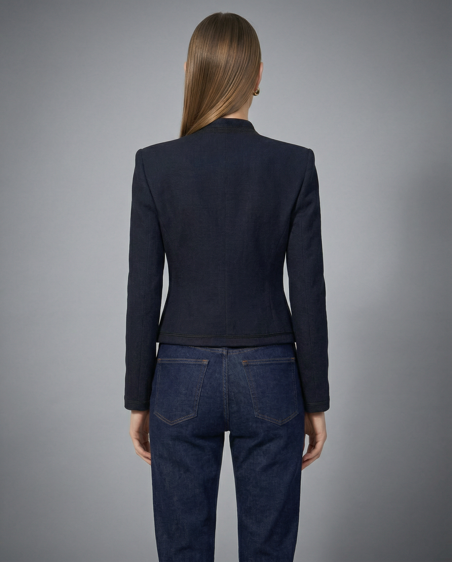 Elena™ | VESTE
