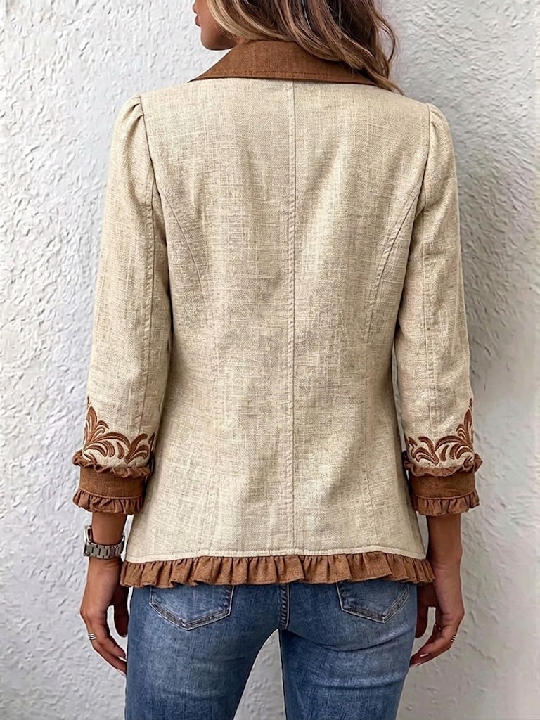 Pilar | Chamarra Floral Bordada con Volantes