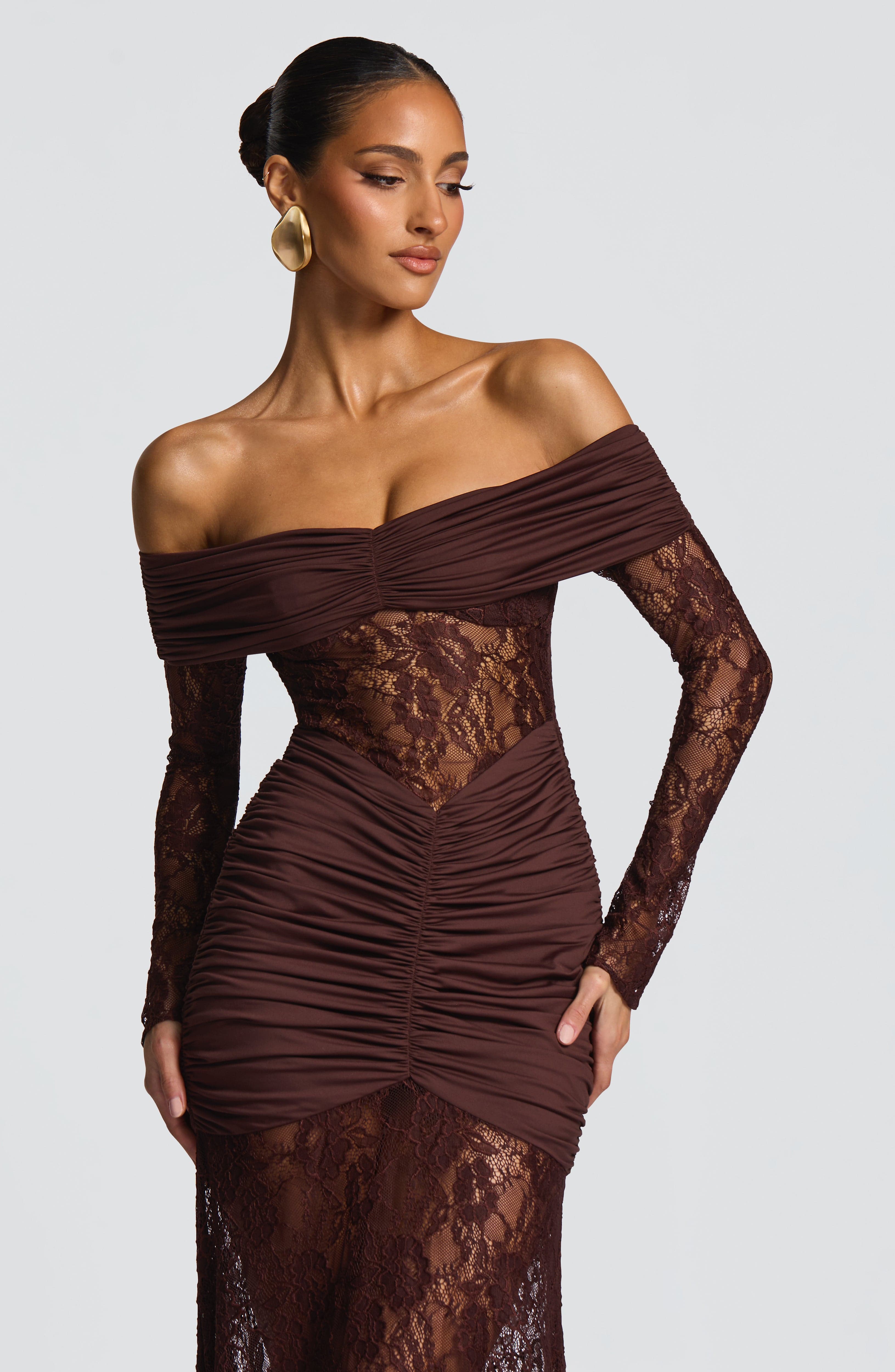 Ariadna™ | Robe en dentelle et fronces de qualité supérieure