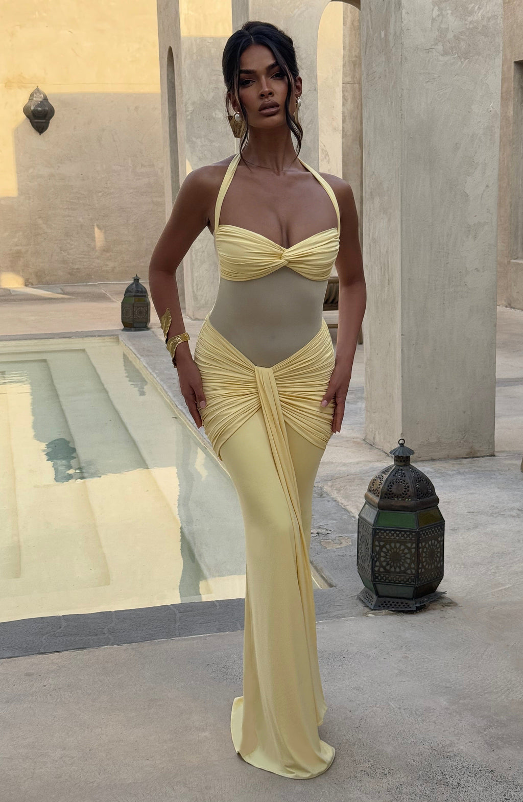 Alexandra™ | Robe premium à transparences irrésistibles